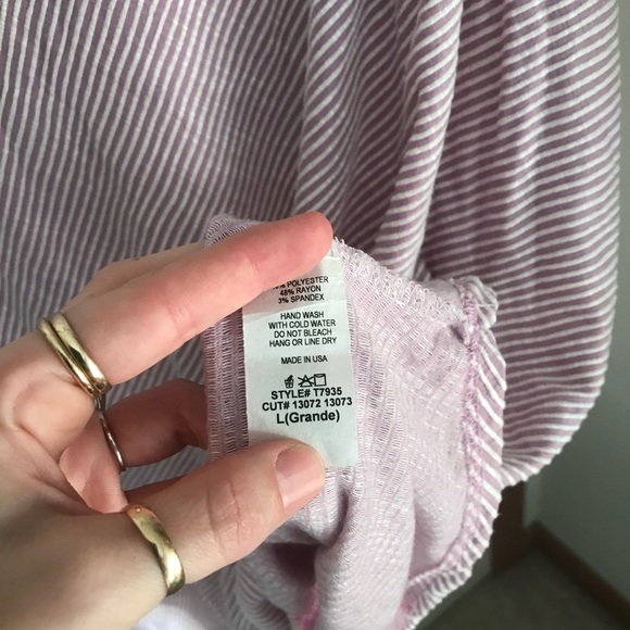 Blumin Apparel Striped Purple and White Oversized - Picture 3 of 3